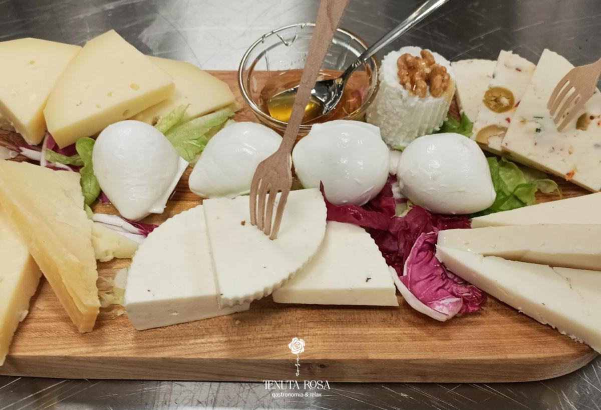 Montesano Scalo Tenuta Rosa - Gastronomia E Relax מראה חיצוני תמונה
