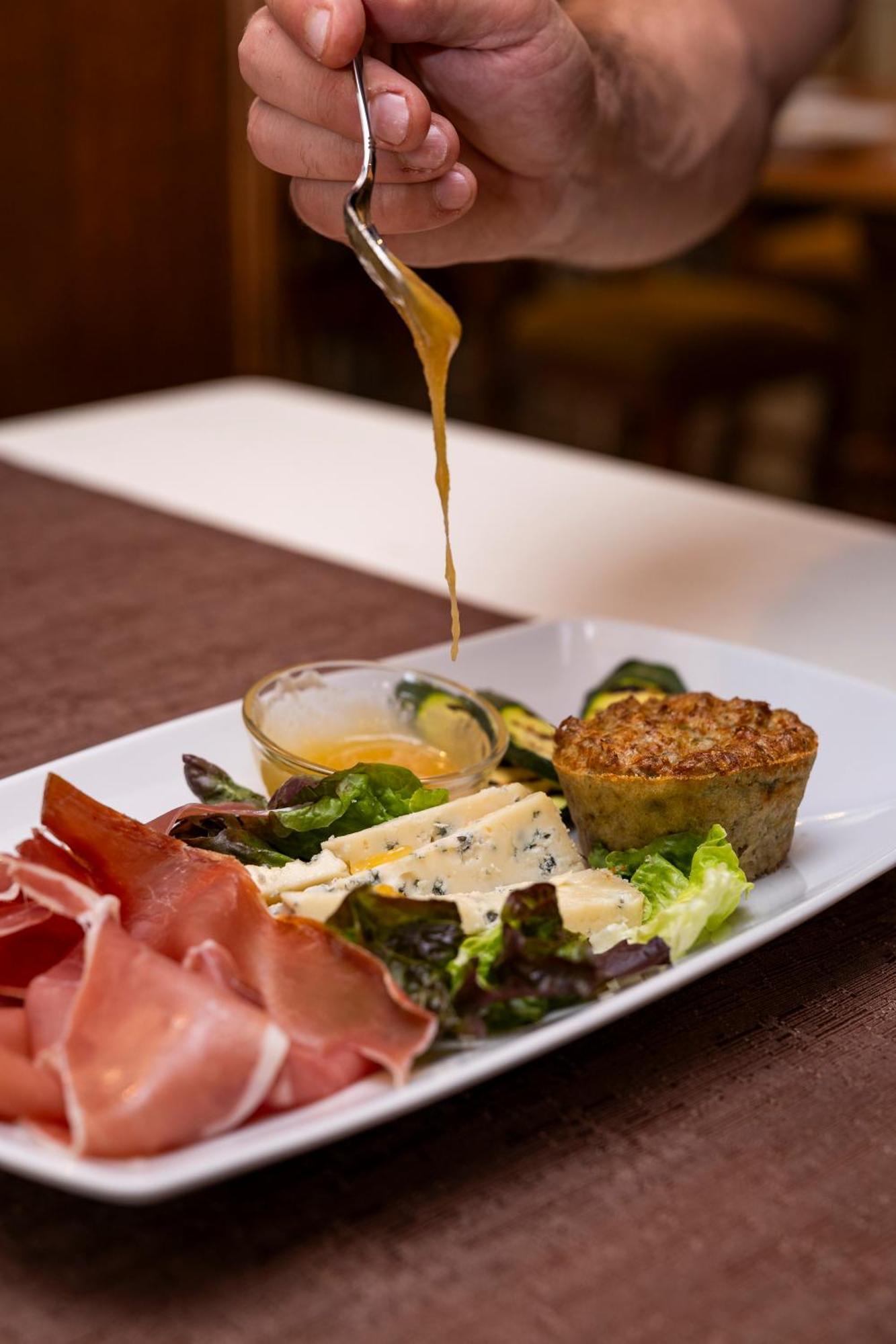 Montesano Scalo Tenuta Rosa - Gastronomia E Relax מראה חיצוני תמונה